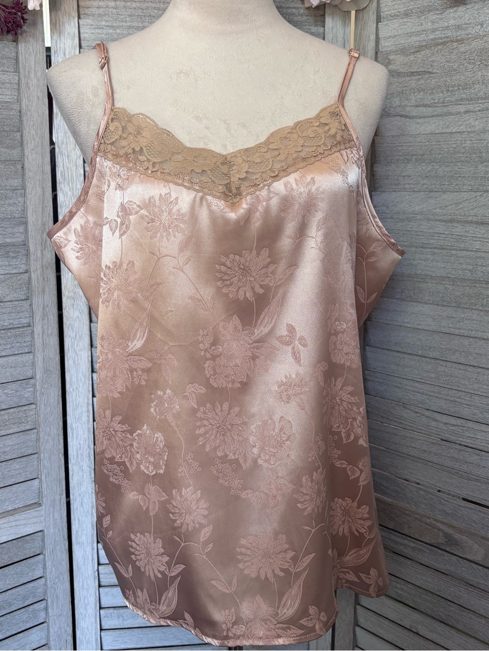 Vintage Romantic Floral Jacquard Satin Camisole SZXL Apricot Champagne Color